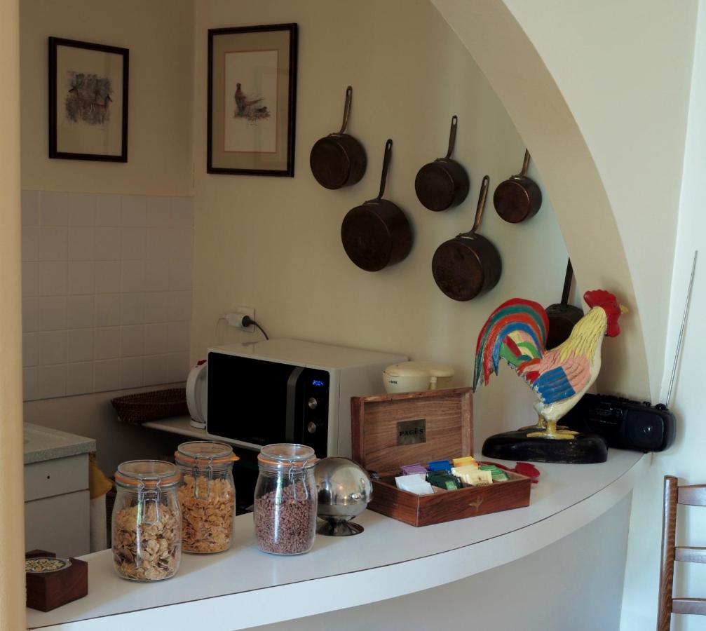Bed and Breakfast Les Crepinieres Шартр Экстерьер фото